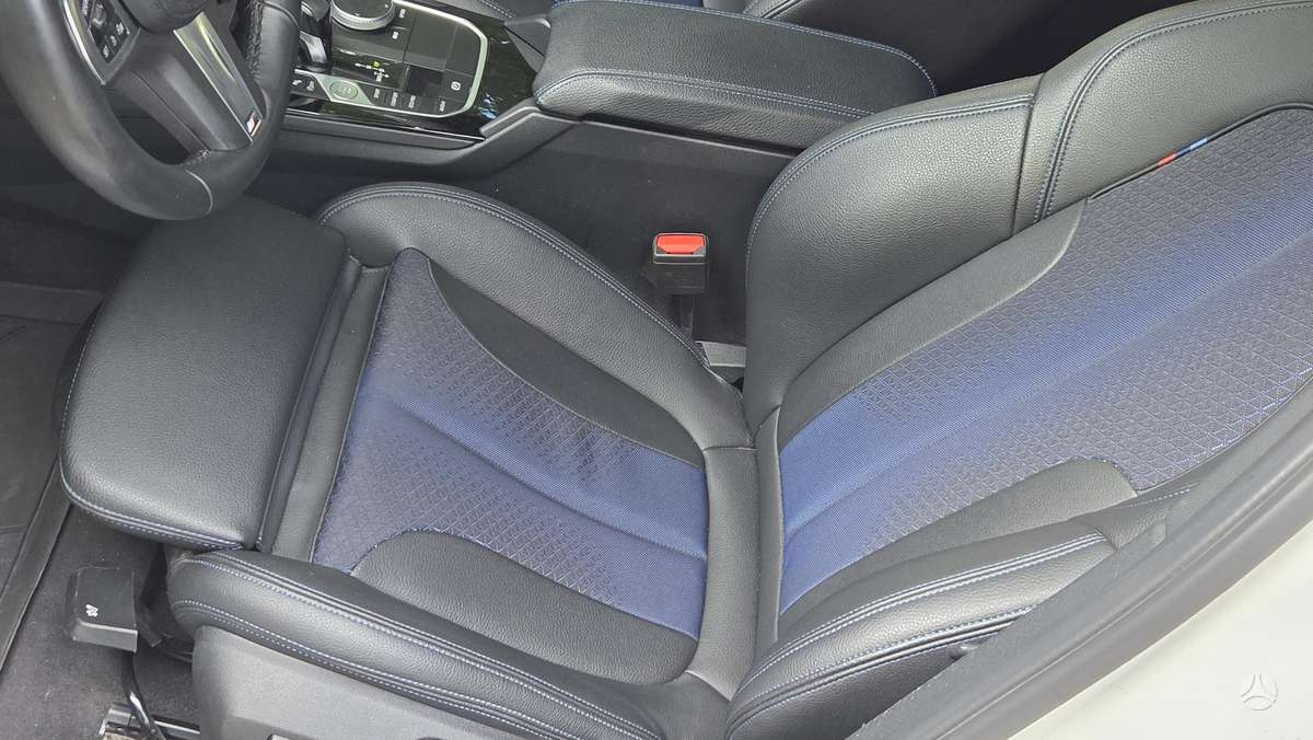 BMW 116, 1.5 l., Хэтчбек