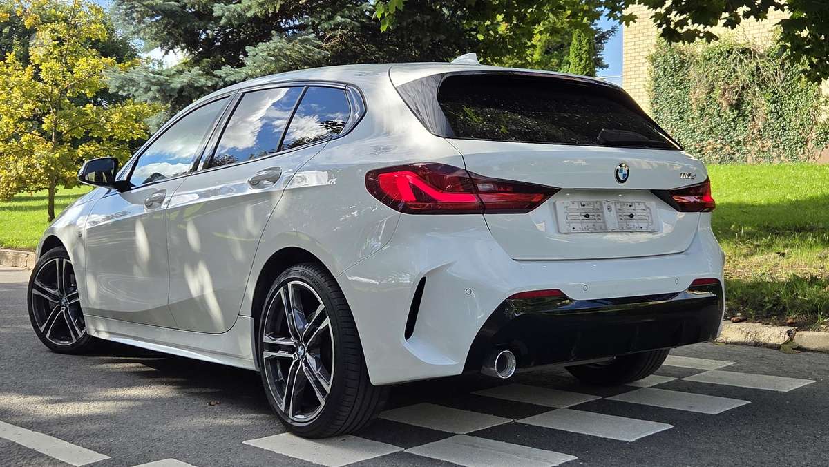 BMW 116, 1.5 l., hatchback