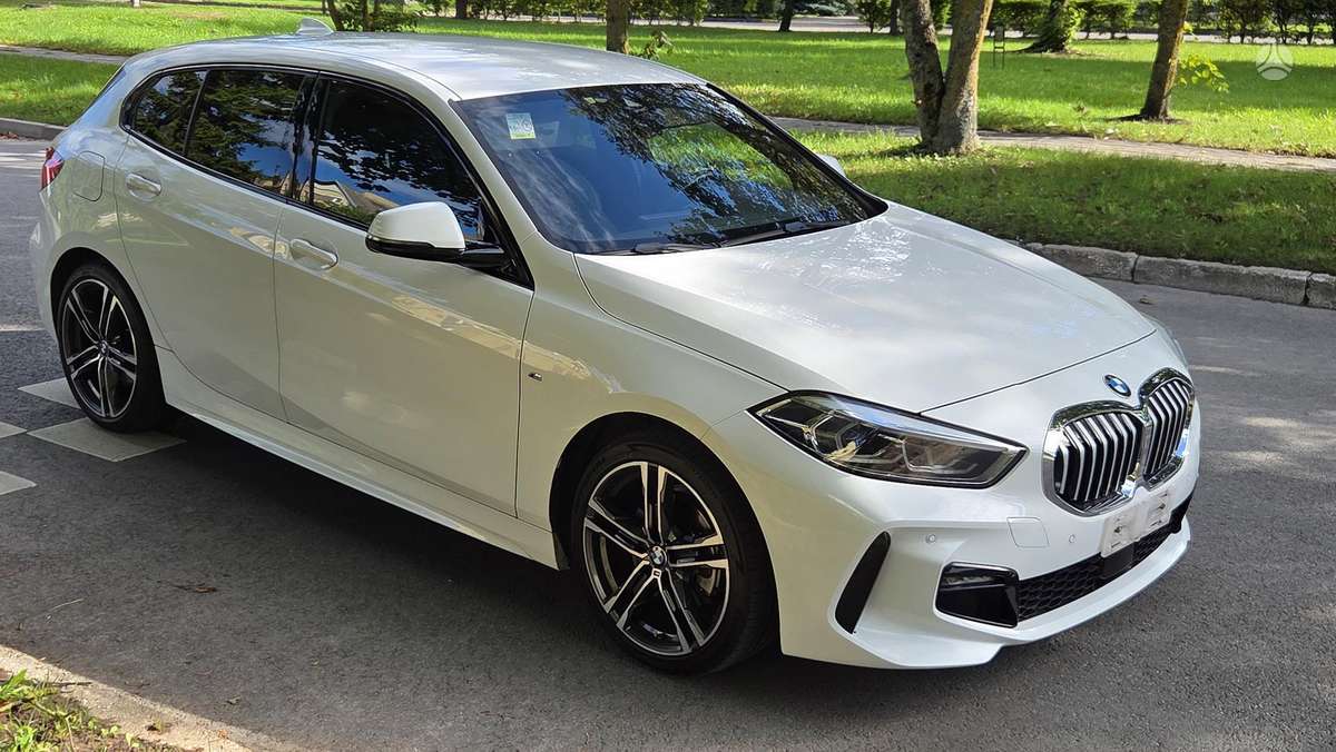 BMW 116, 1.5 l., hatchback