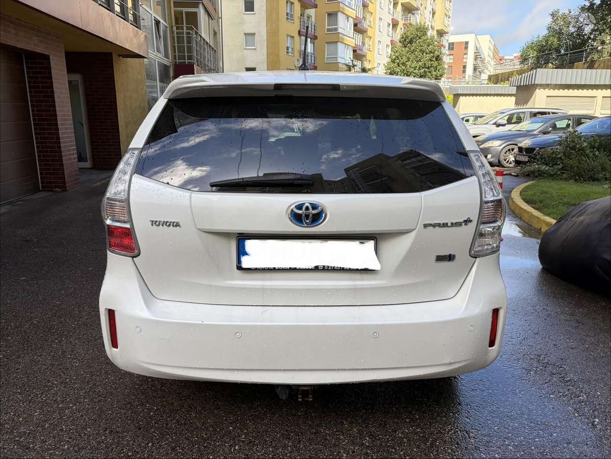 Toyota Prius+ - 3