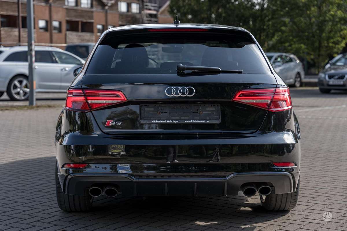 Audi S3, 2.0 l., Хэтчбек