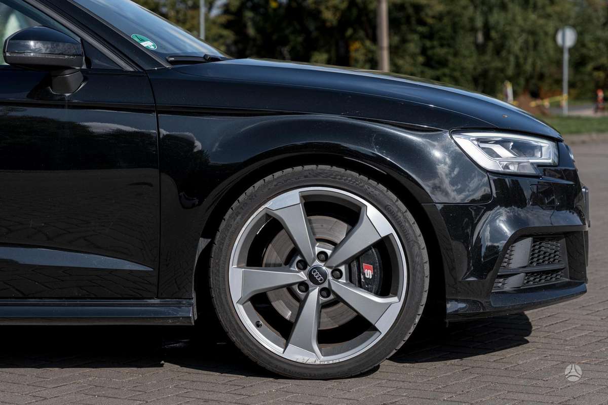 Audi S3, 2.0 l., Хэтчбек