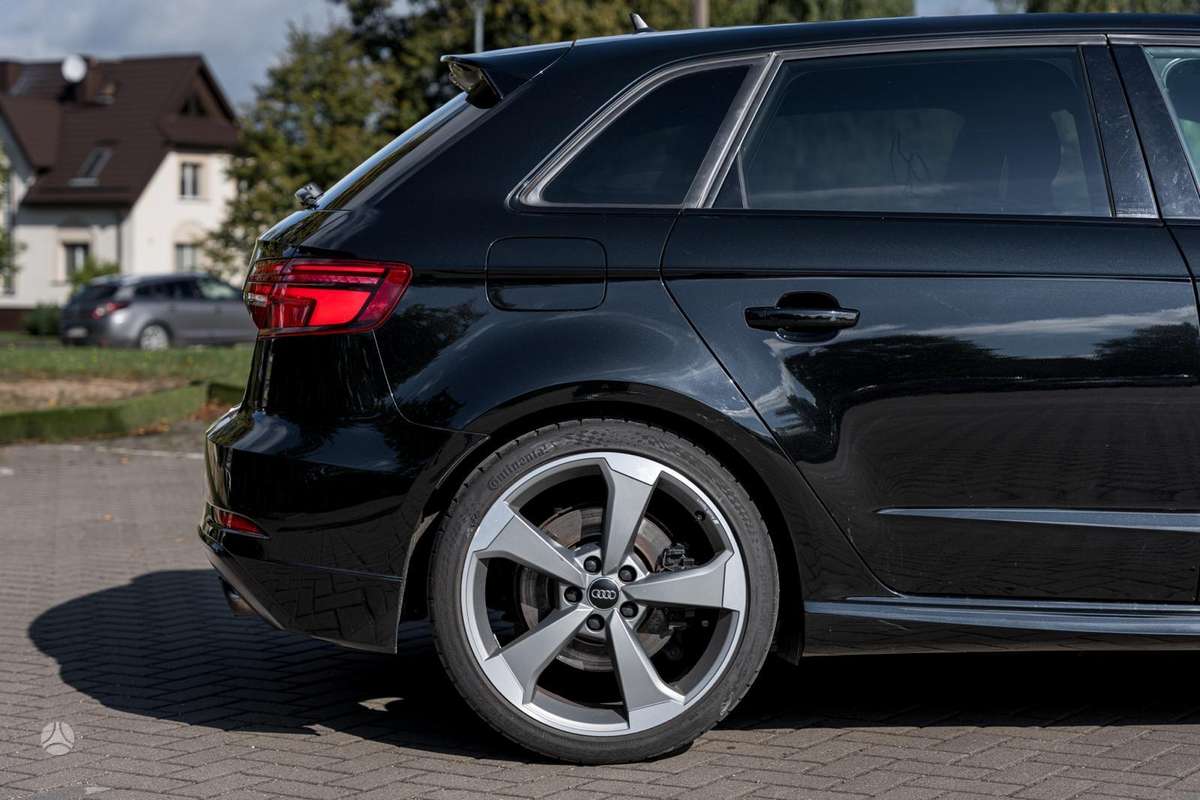 Audi S3, 2.0 l., Хэтчбек