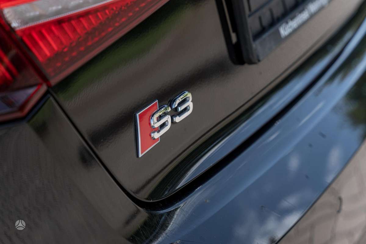 Audi S3, 2.0 l., hatchback
