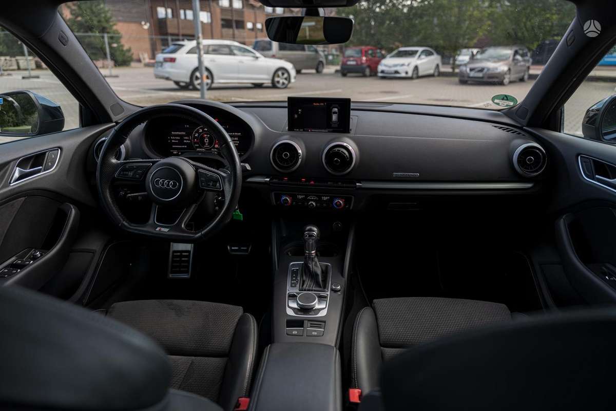 Audi S3, 2.0 l., Хэтчбек
