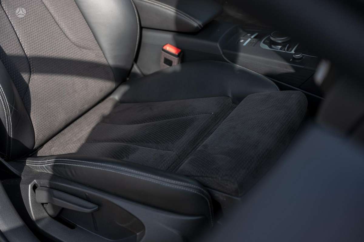 Audi S3, 2.0 l., Хэтчбек