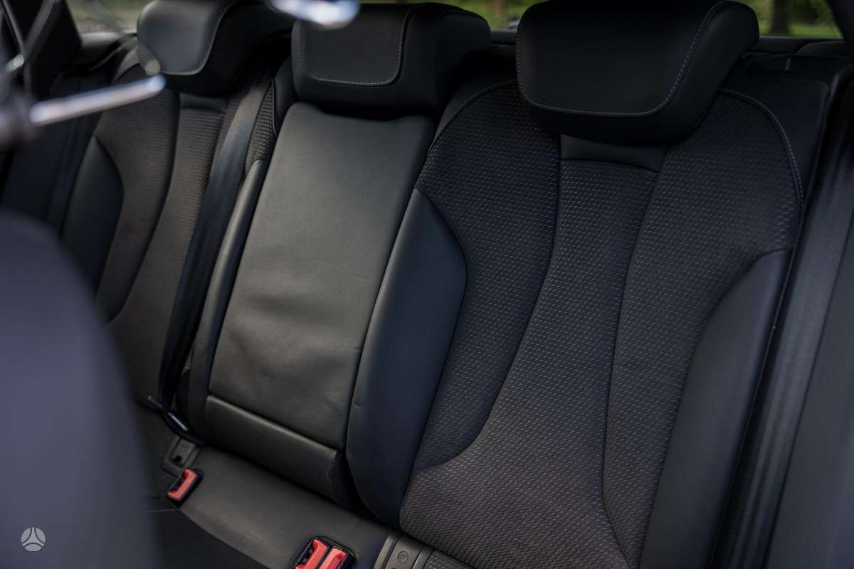 Audi S3, 2.0 l., Хэтчбек