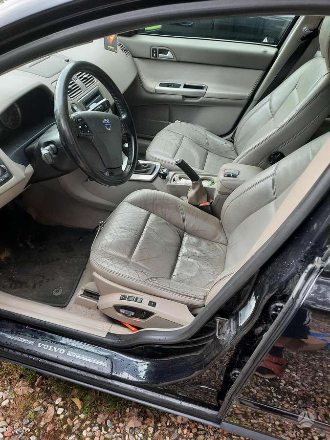 Volvo V50 - 5