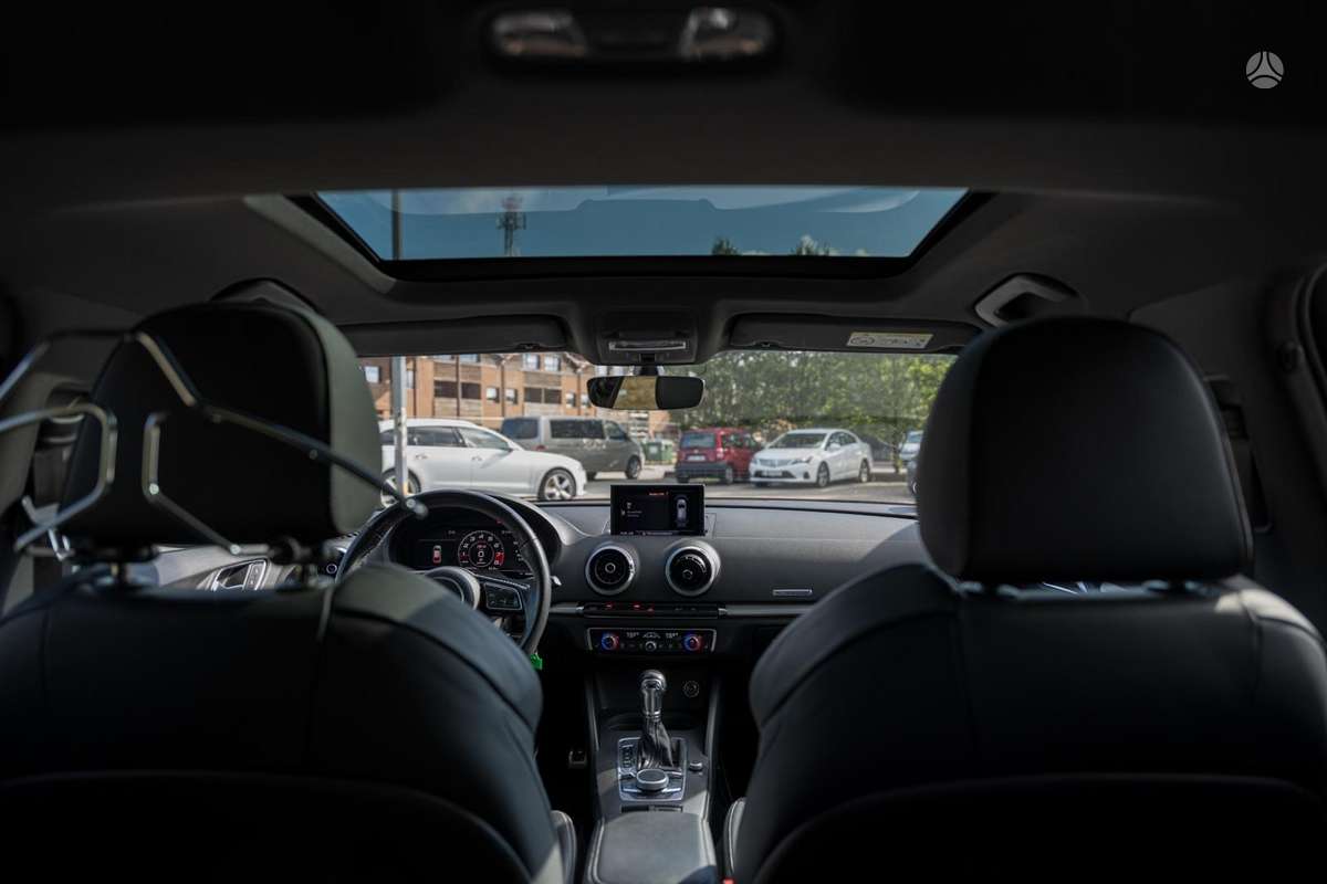 Audi S3, 2.0 l., Хэтчбек