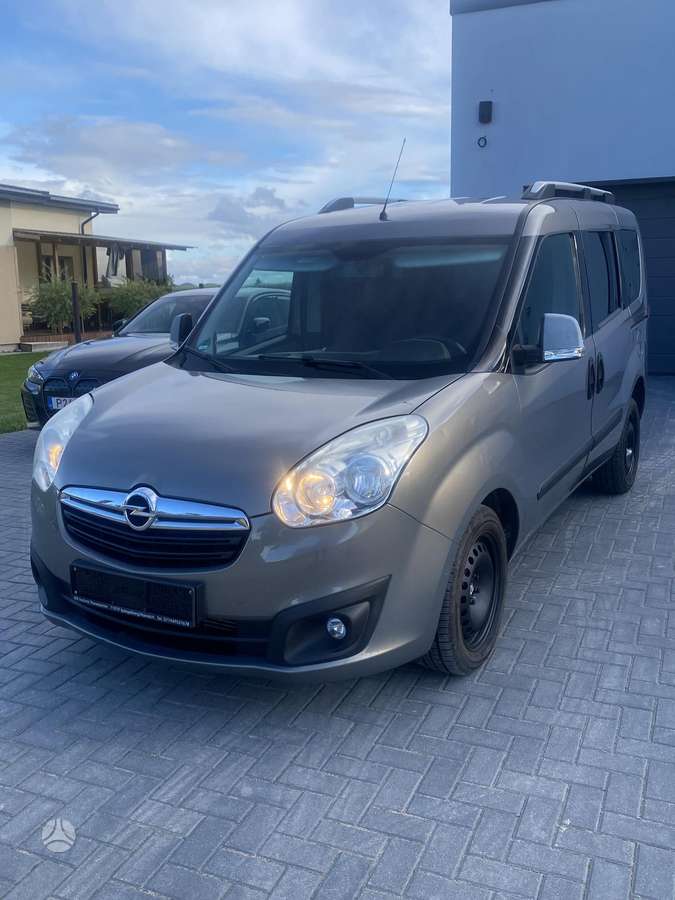 Opel Combo, 1.6 l., Минивэн