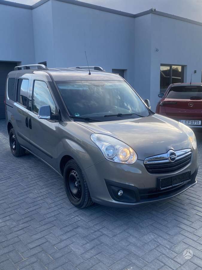 Opel Combo, 1.6 l., Минивэн