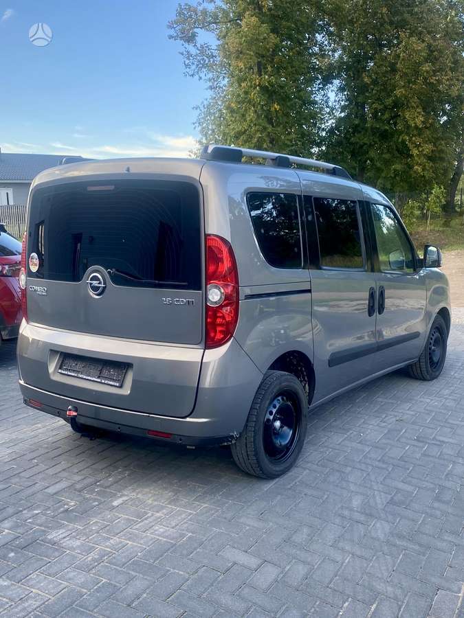 Opel Combo, 1.6 l., Минивэн
