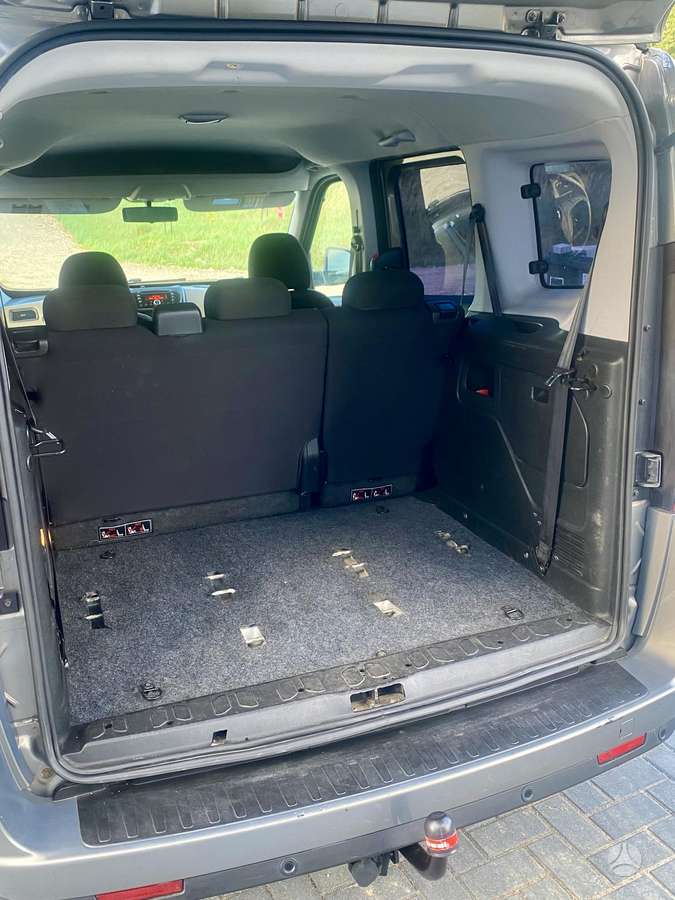 Opel Combo, 1.6 l., Минивэн