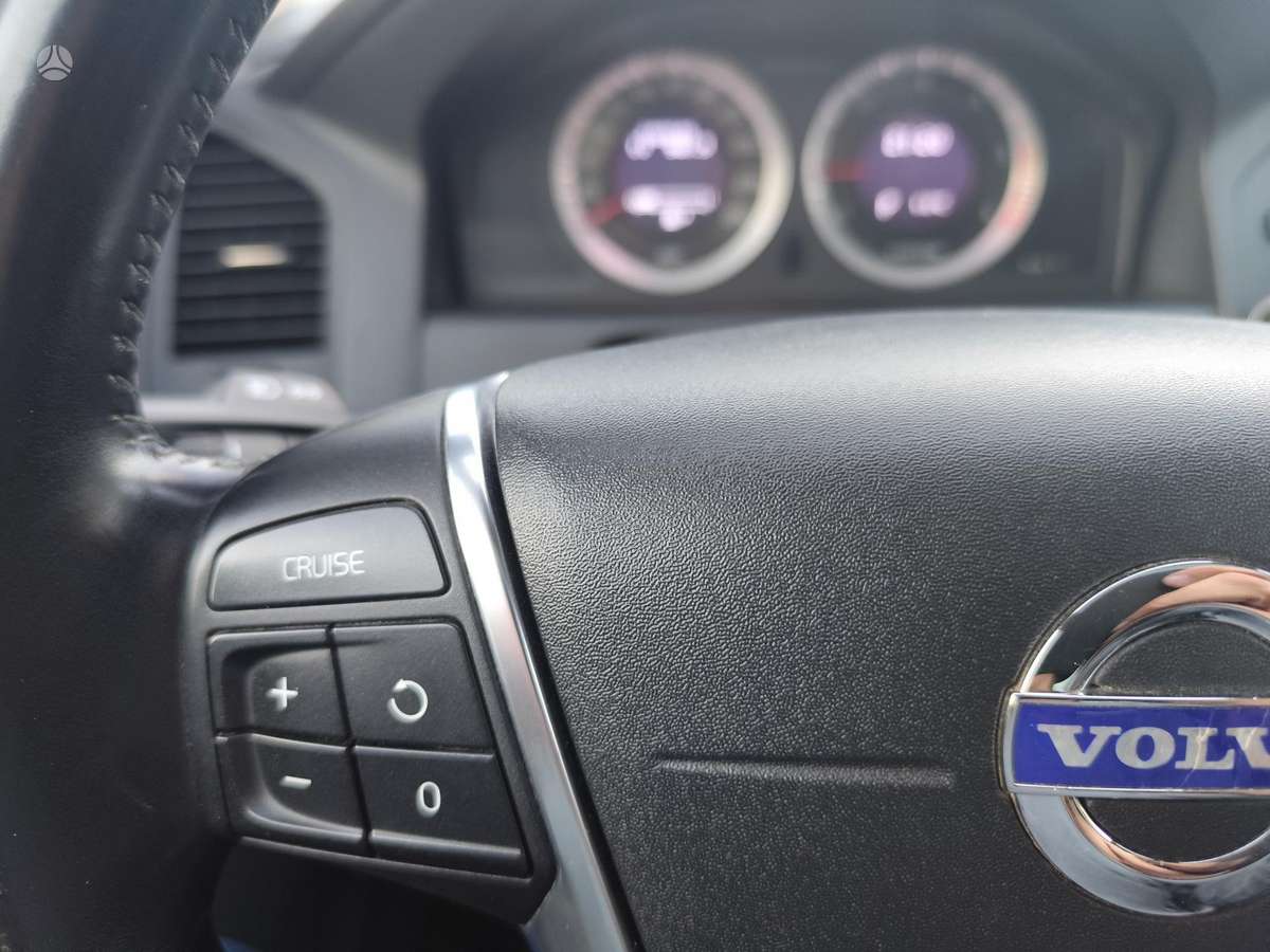 Volvo XC60, 2.0 l., Универсал