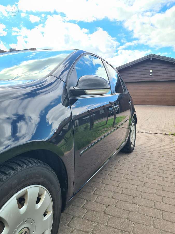 Volkswagen Golf - 9
