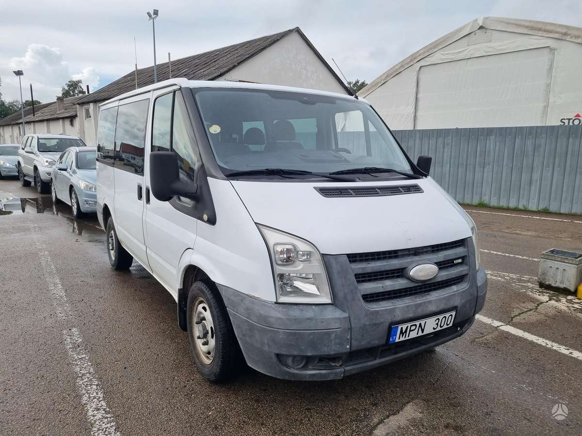 Ford Transit - 4
