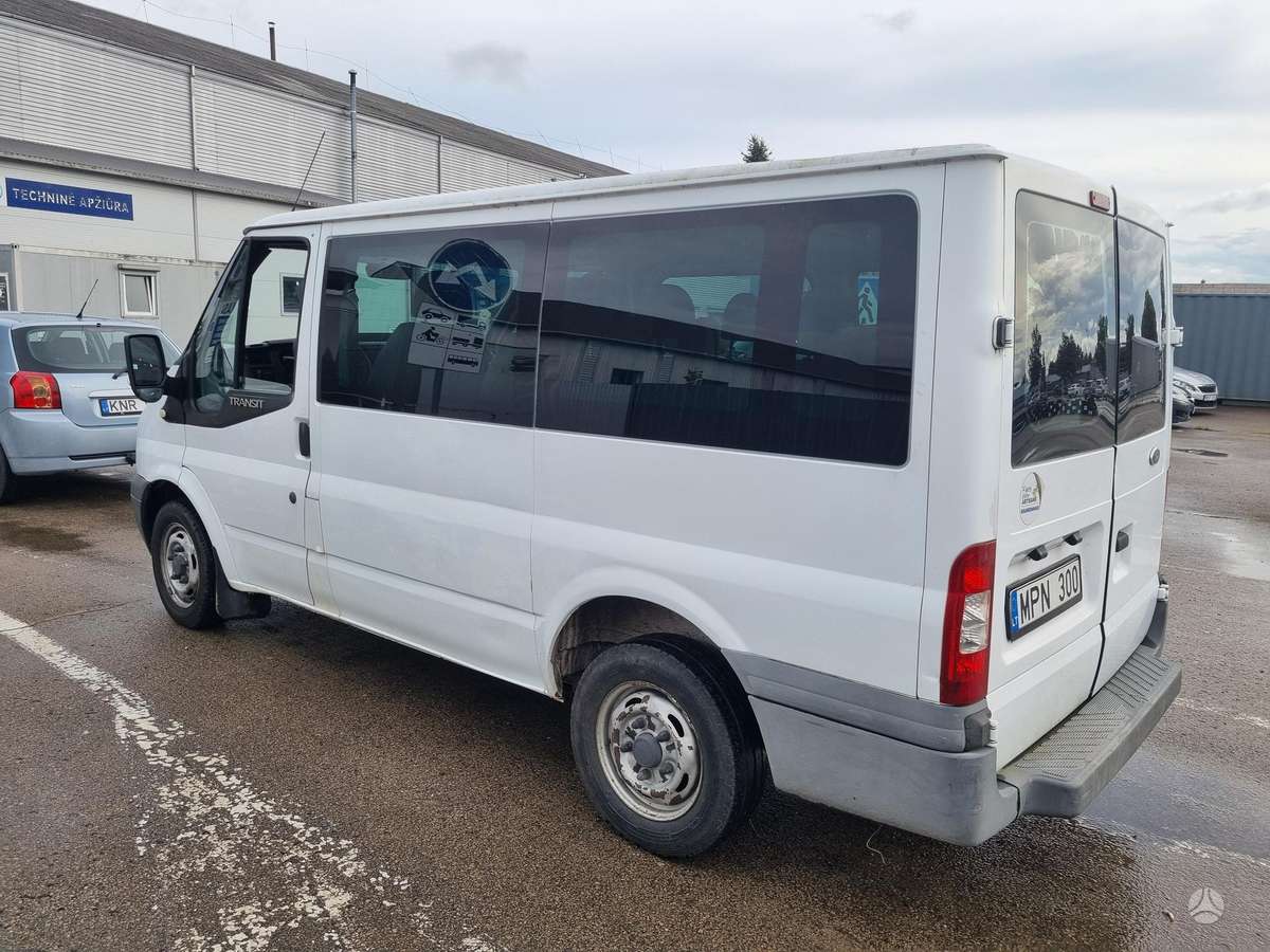 Ford Transit - 6