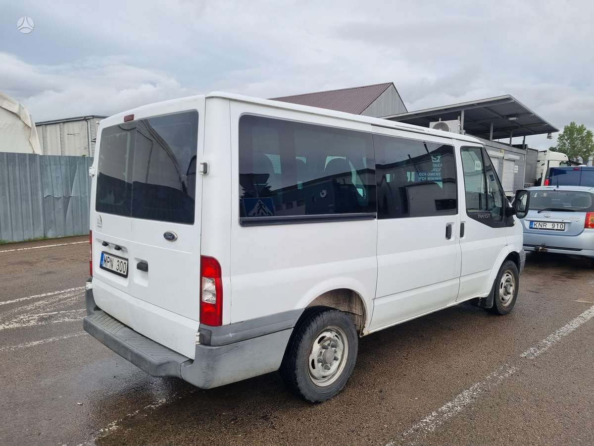 Ford Transit - 10