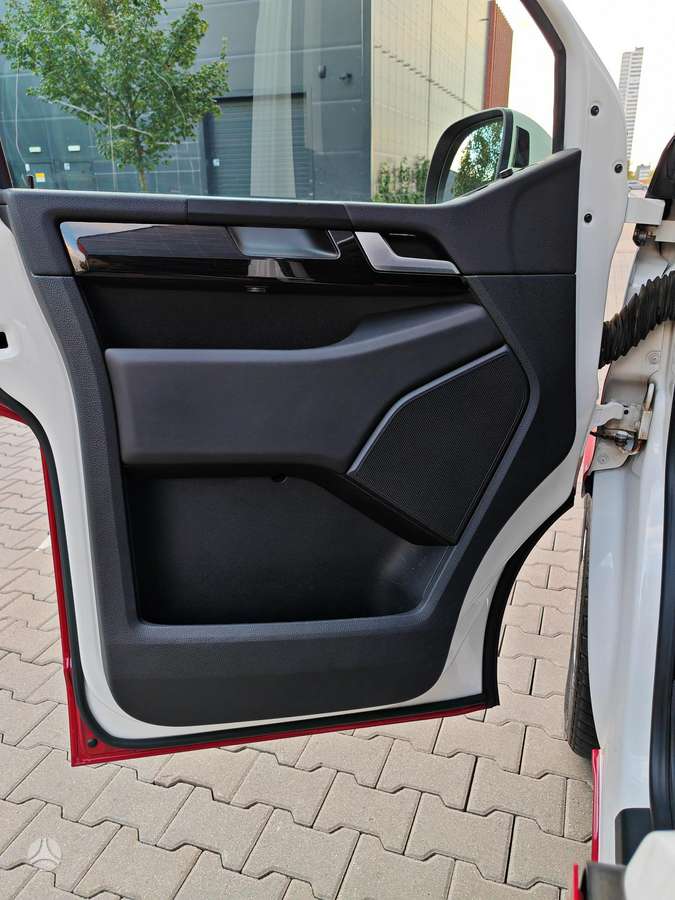 Volkswagen Multivan, 2.0 l., mpv / minivan