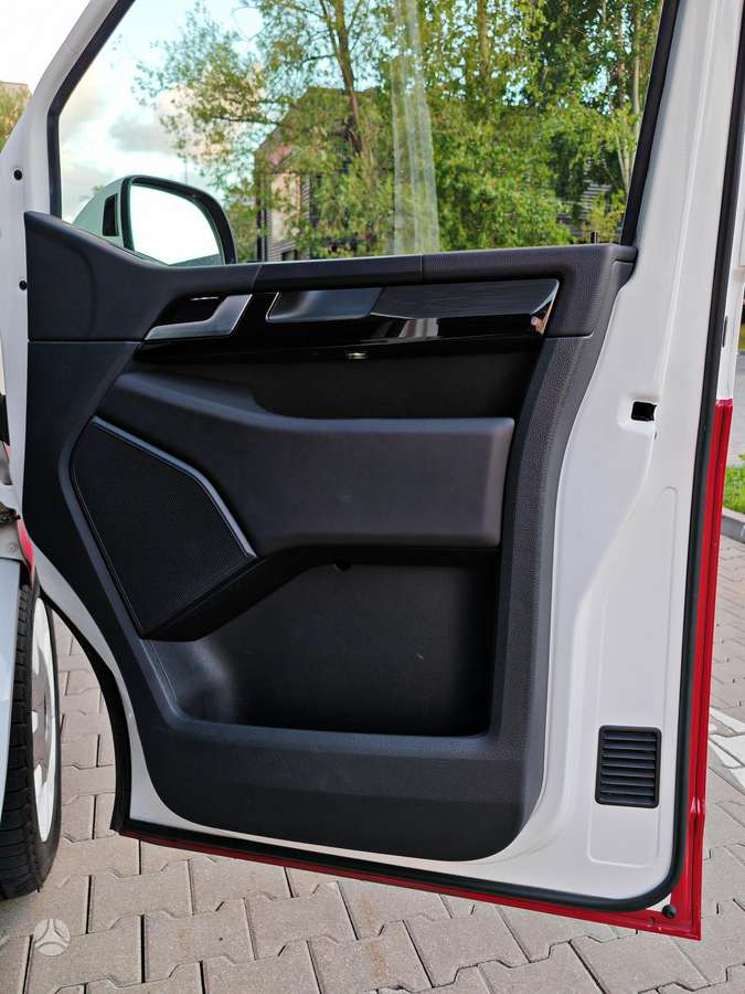Volkswagen Multivan, 2.0 l., mpv / minivan