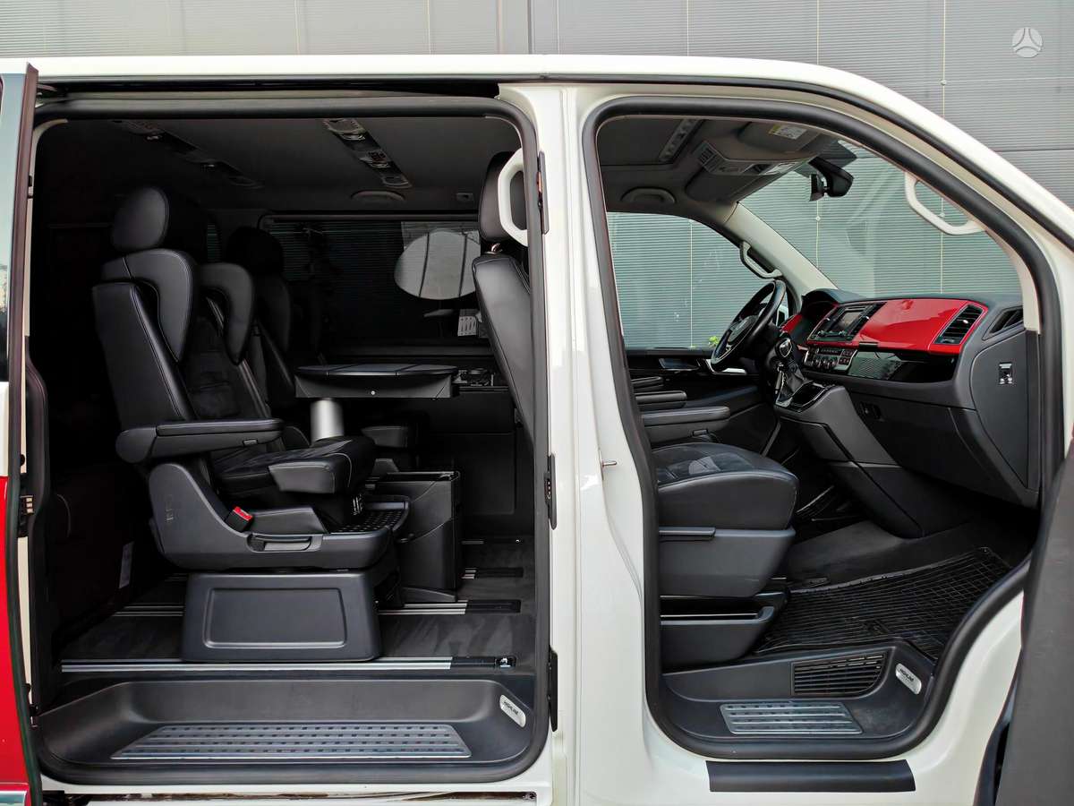 Volkswagen Multivan, 2.0 l., Минивэн
