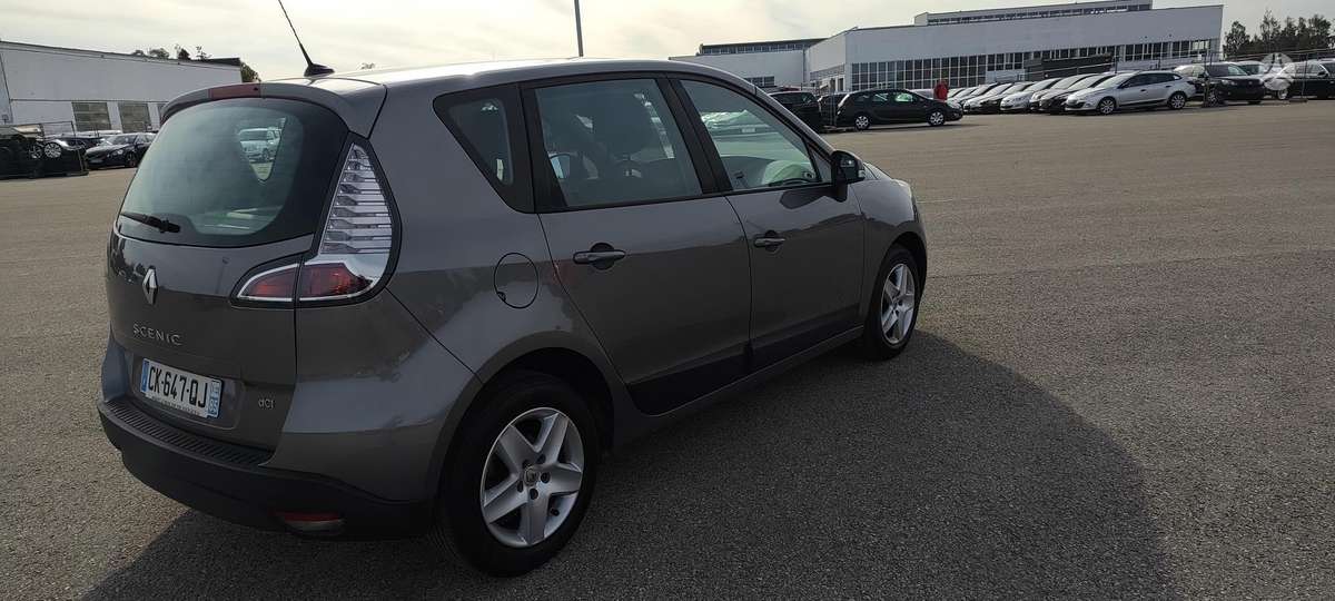 Renault Scenic - 6