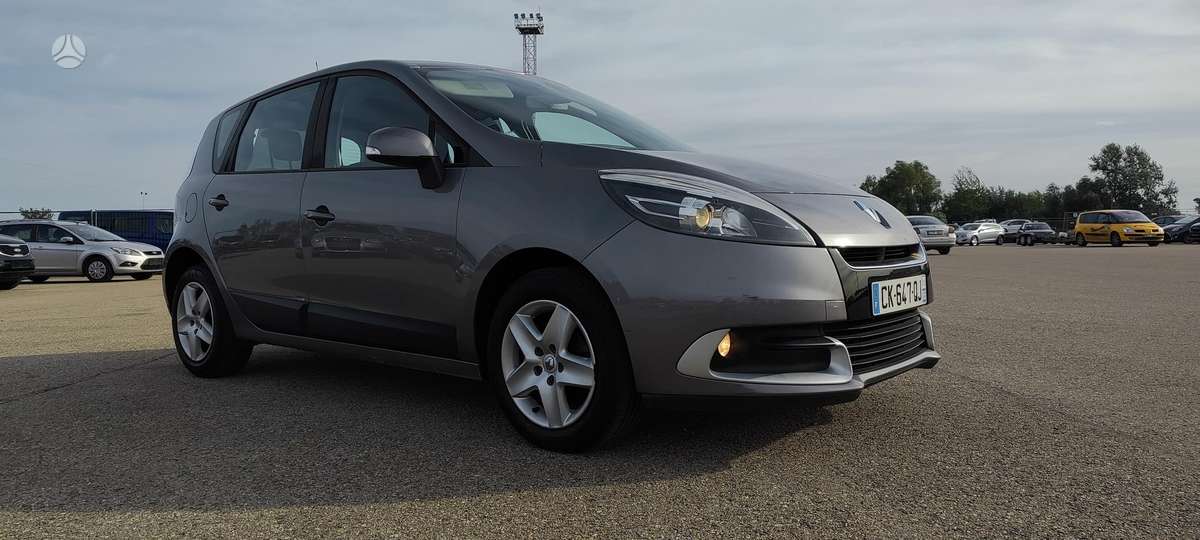 Renault Scenic - 7