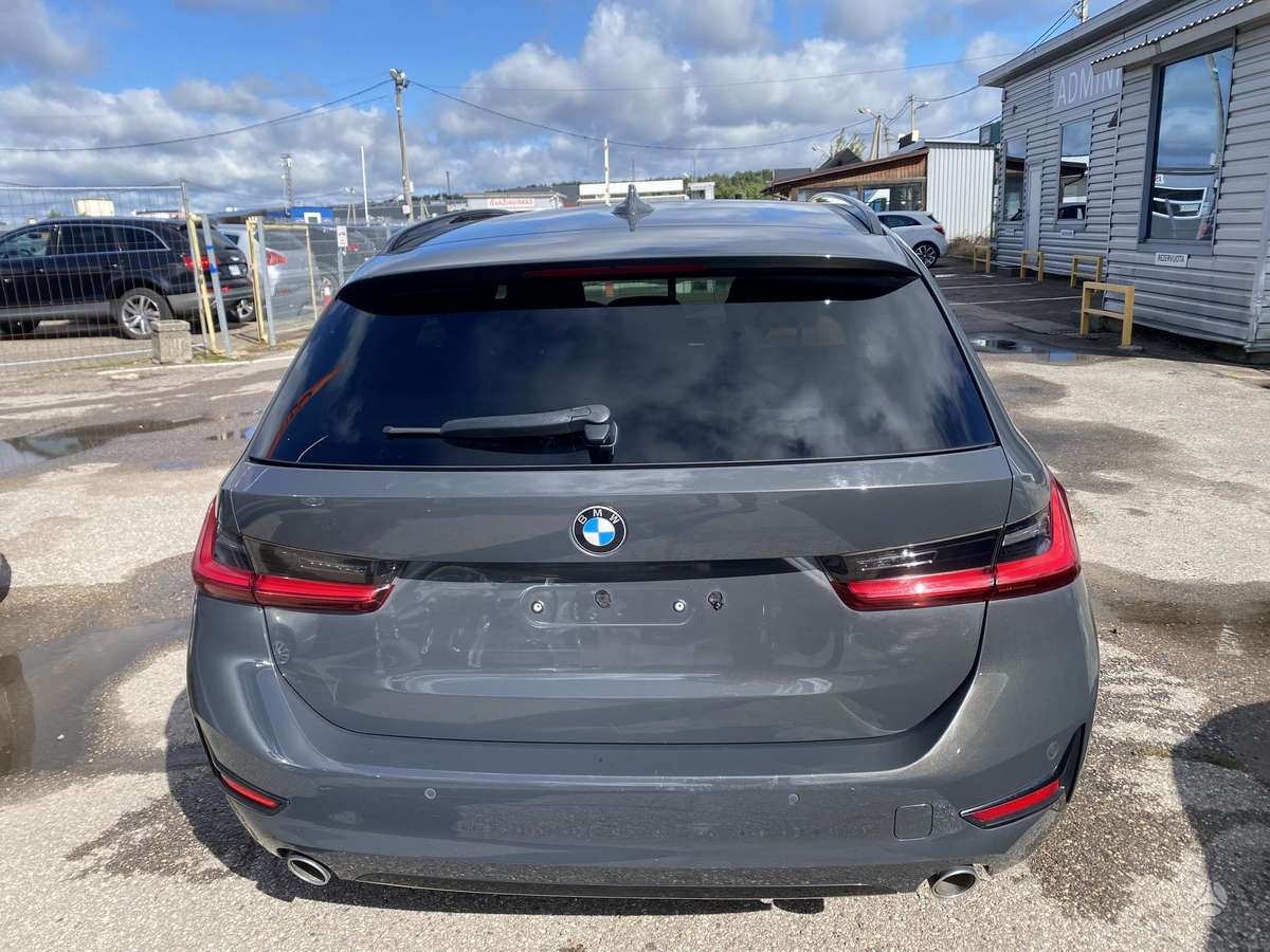 BMW 318, 2.0 l., Универсал