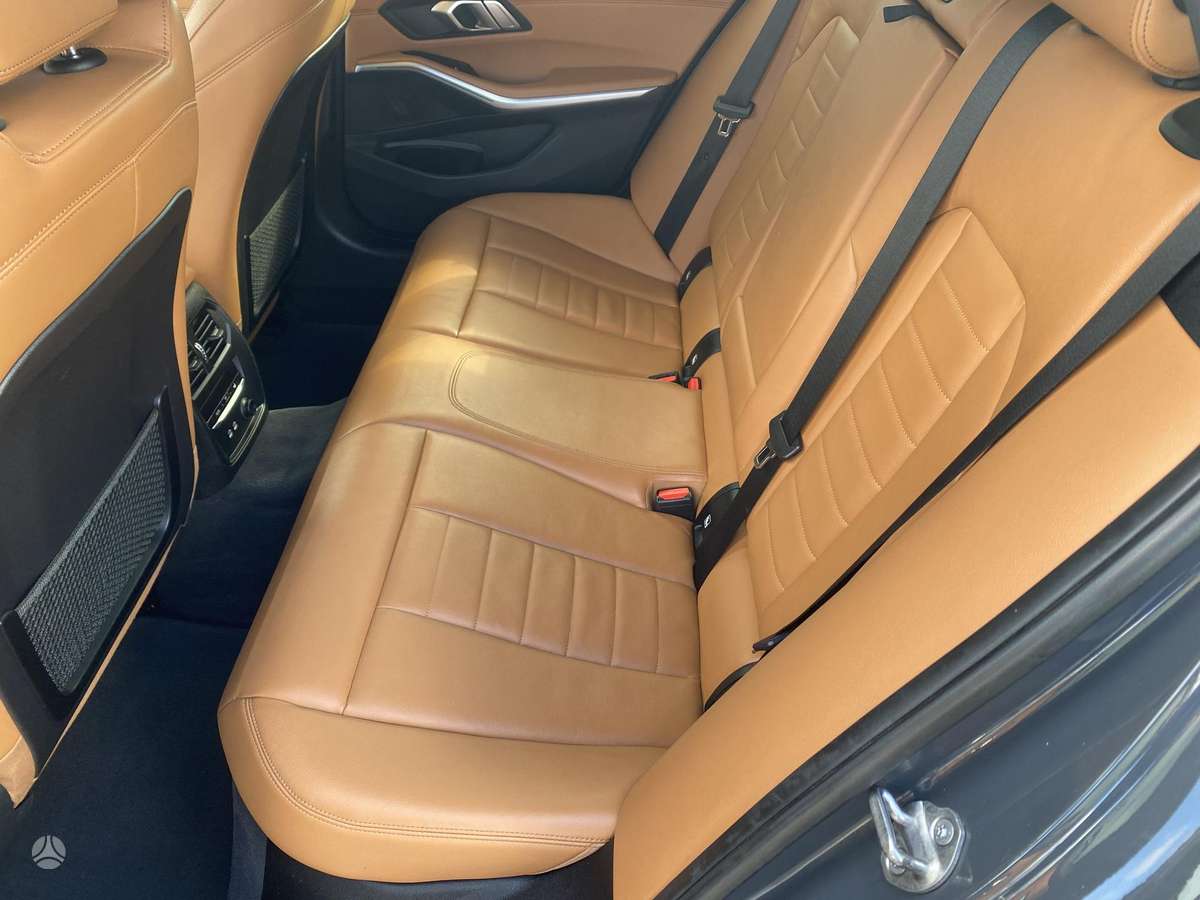 BMW 318, 2.0 l., wagon