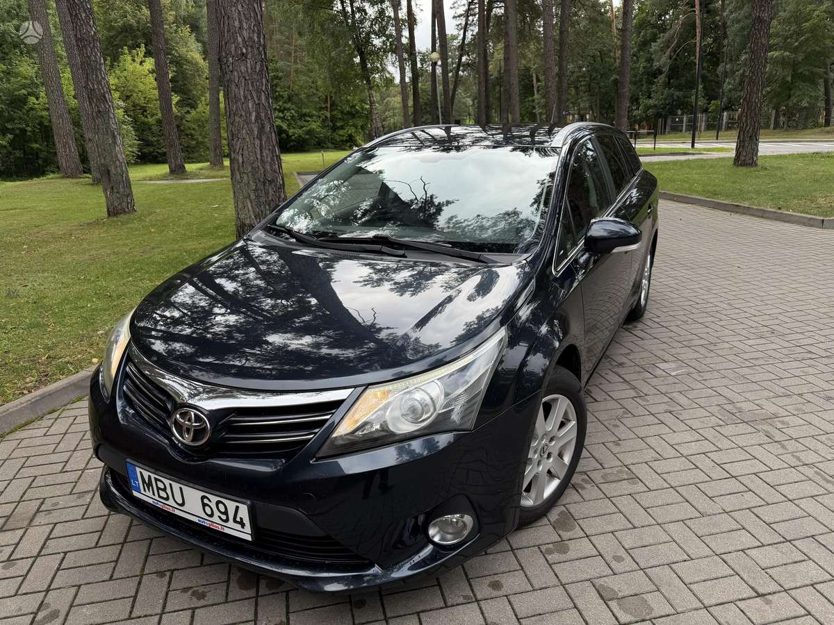 Toyota Avensis, 2.0 l., Универсал