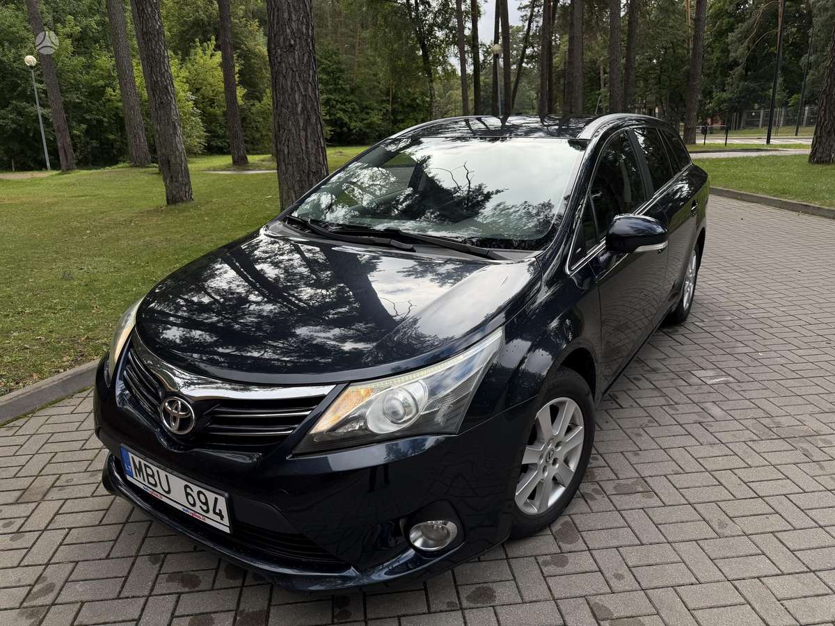 Toyota Avensis, 2.0 l., Универсал