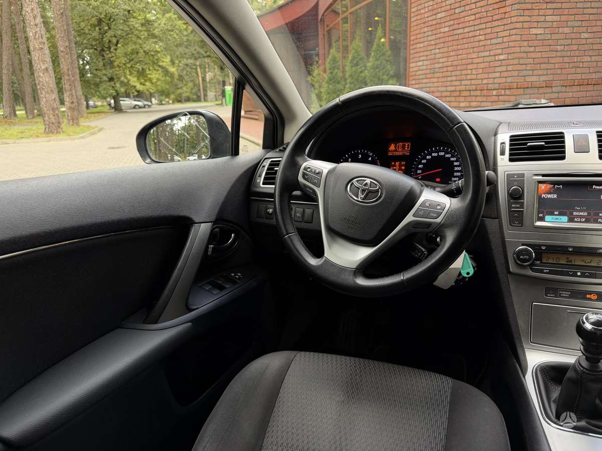 Toyota Avensis, 2.0 l., Универсал