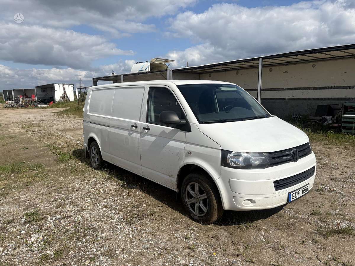 Volkswagen Transporter - 5