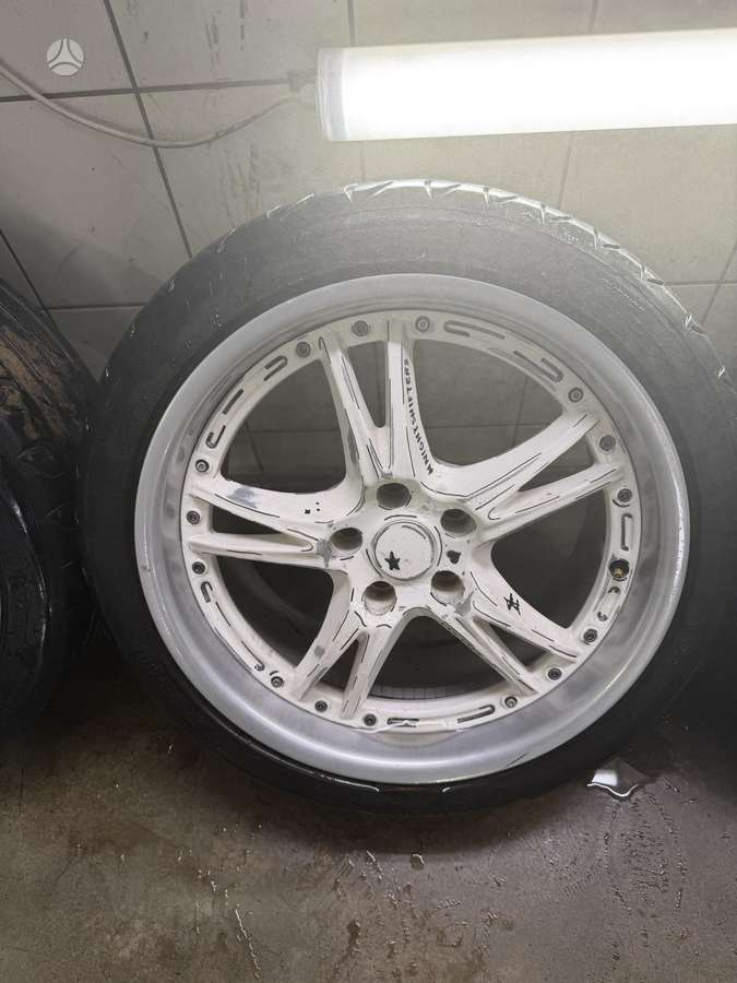 Volkswagen, light alloy, R18