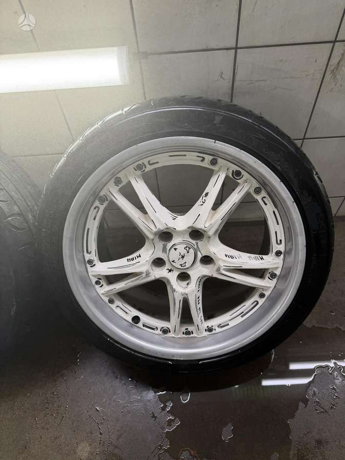 Volkswagen, light alloy, R18