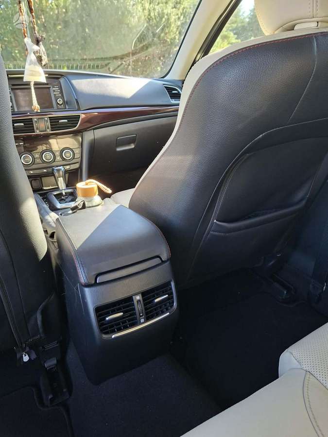 Mazda 6, 2.2 l., universalas