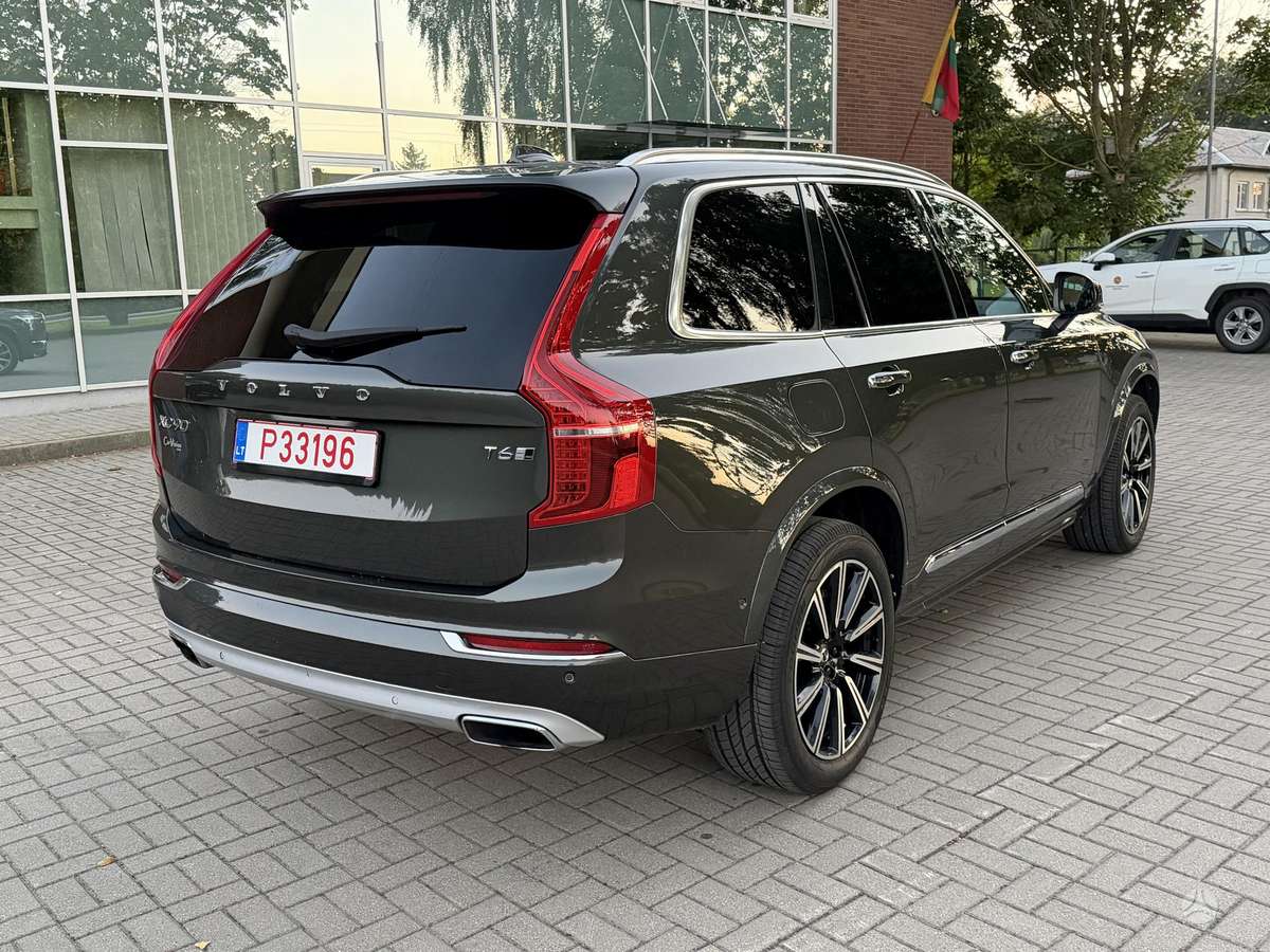 Volvo XC90 - 7