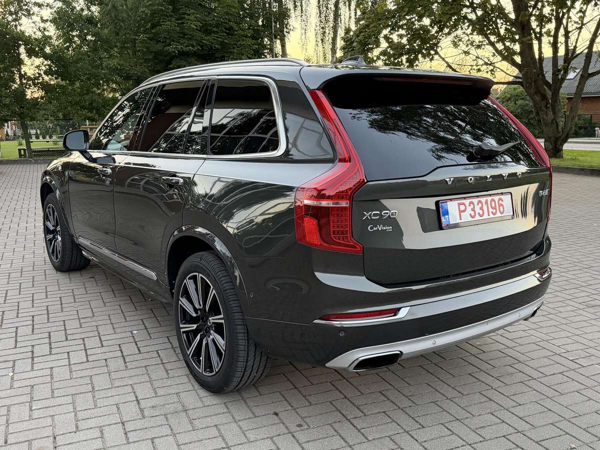 Volvo XC90 - 6