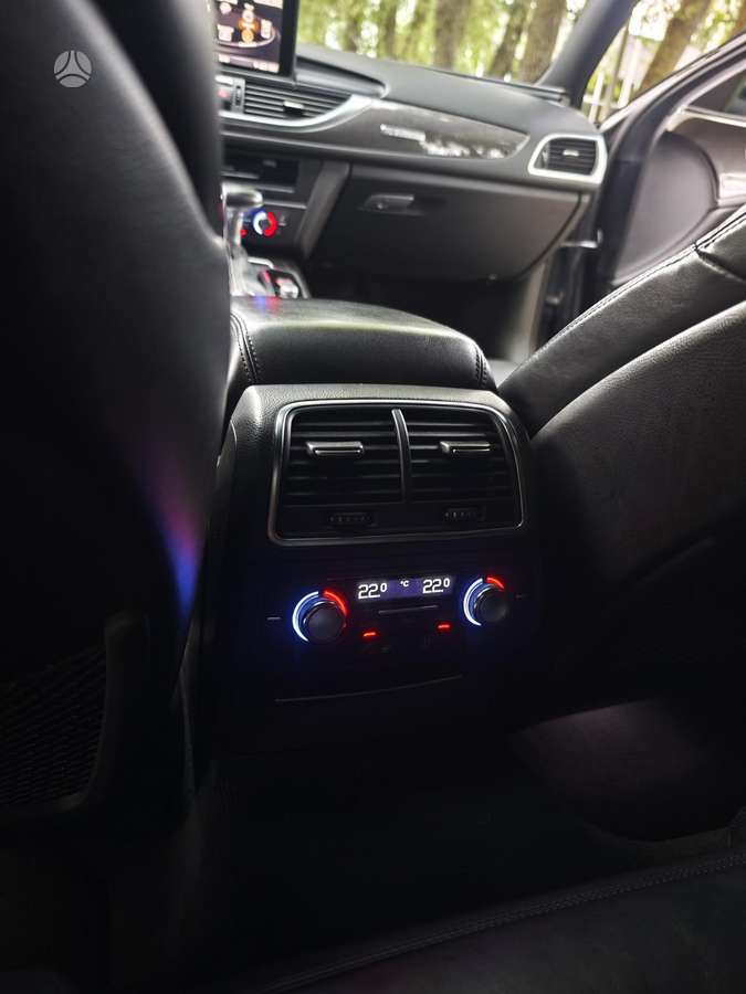 Audi S6, 4.0 l., Седан