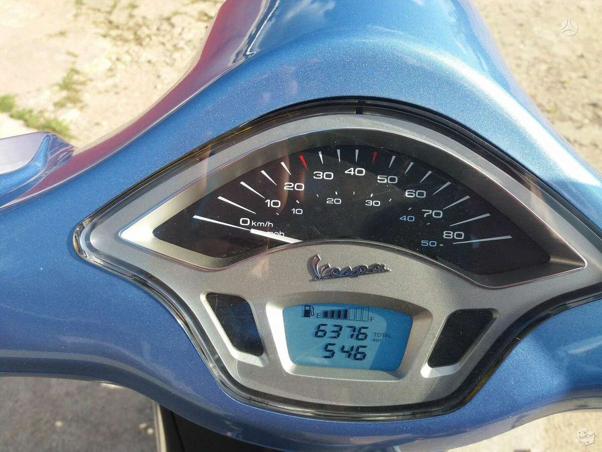 Piaggio Vespa 49cc, scooters / mopeds