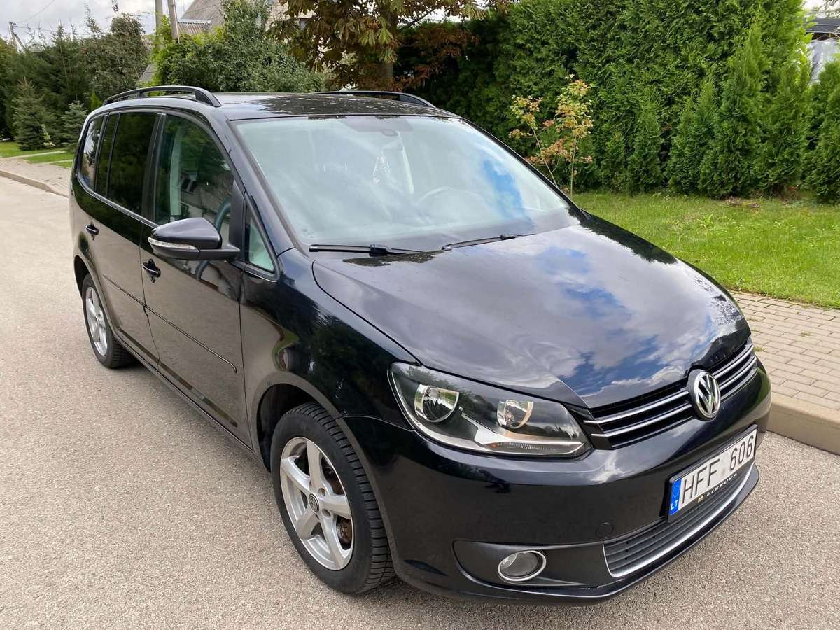 Volkswagen Touran - 2