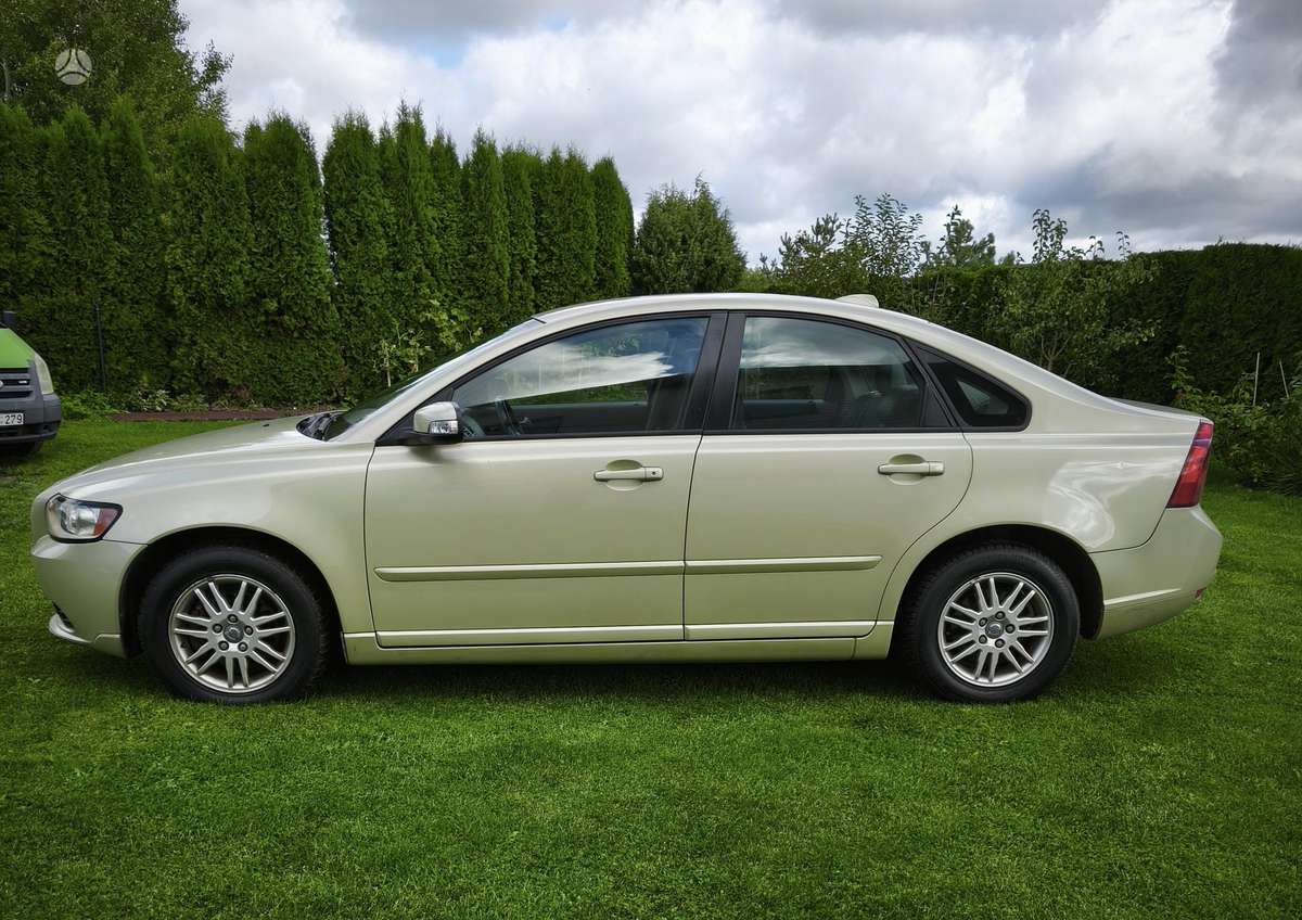 Volvo S40 - 4
