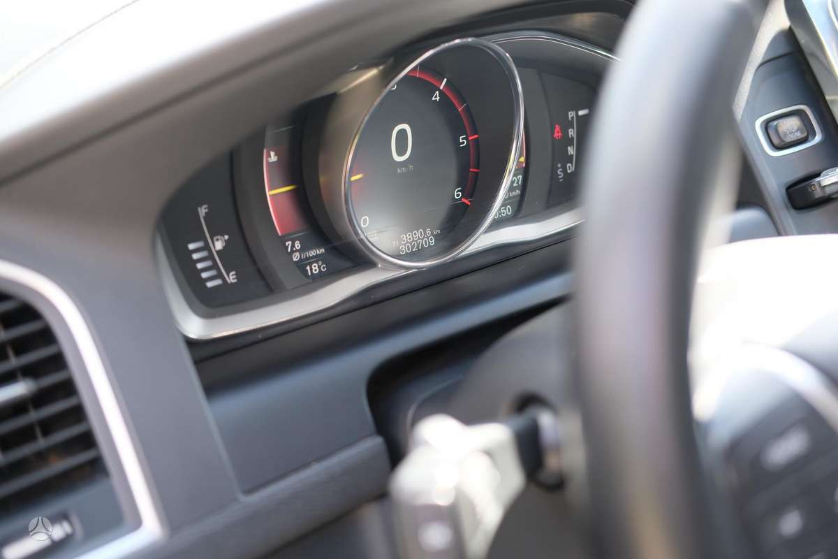 Volvo XC60 - 11