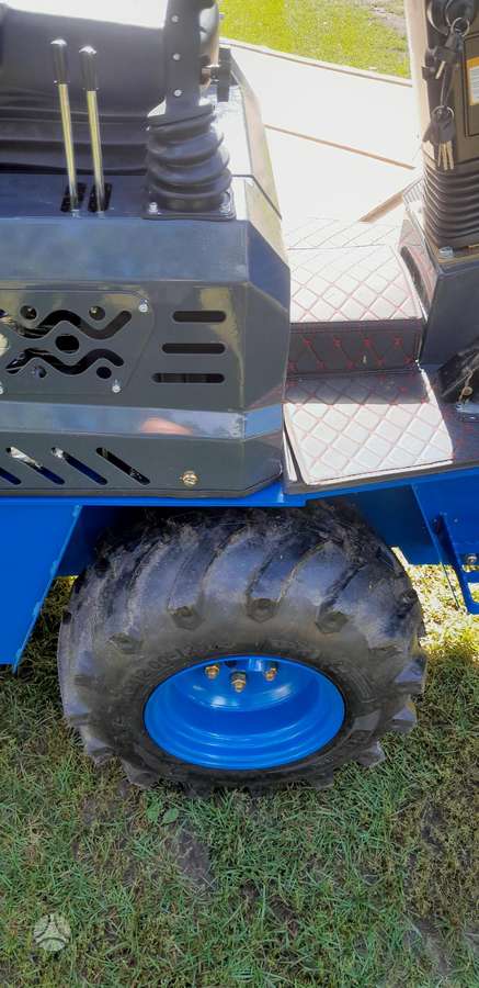 Rippa RL06, frontal loader