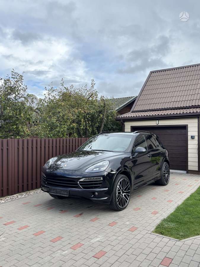 Porsche Cayenne - 5