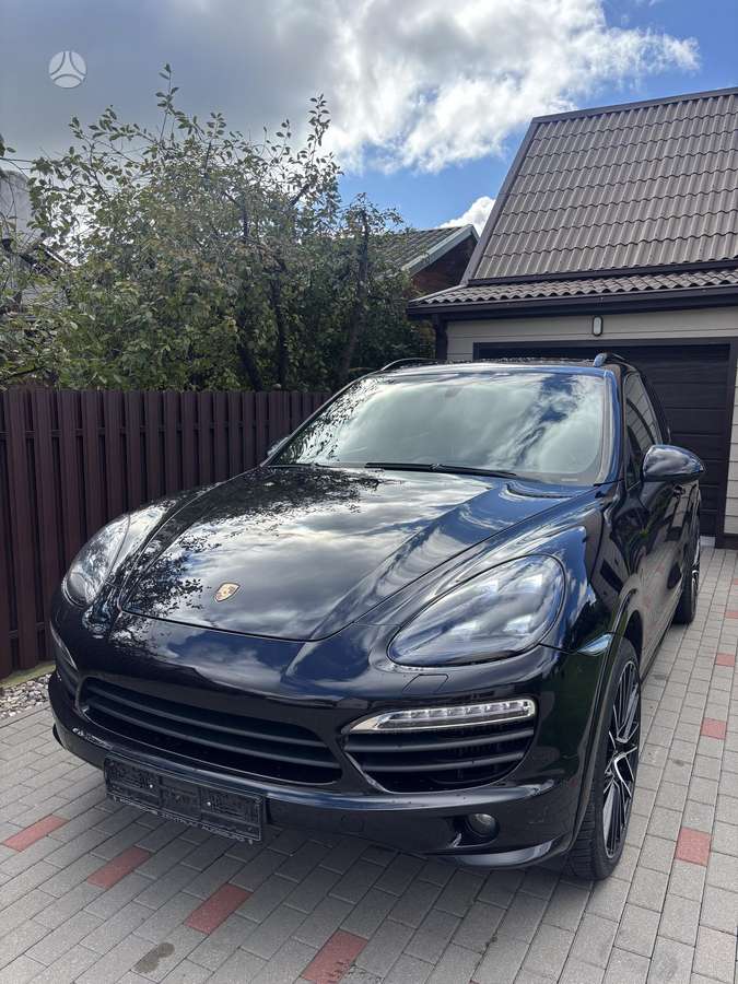 Porsche Cayenne - 12