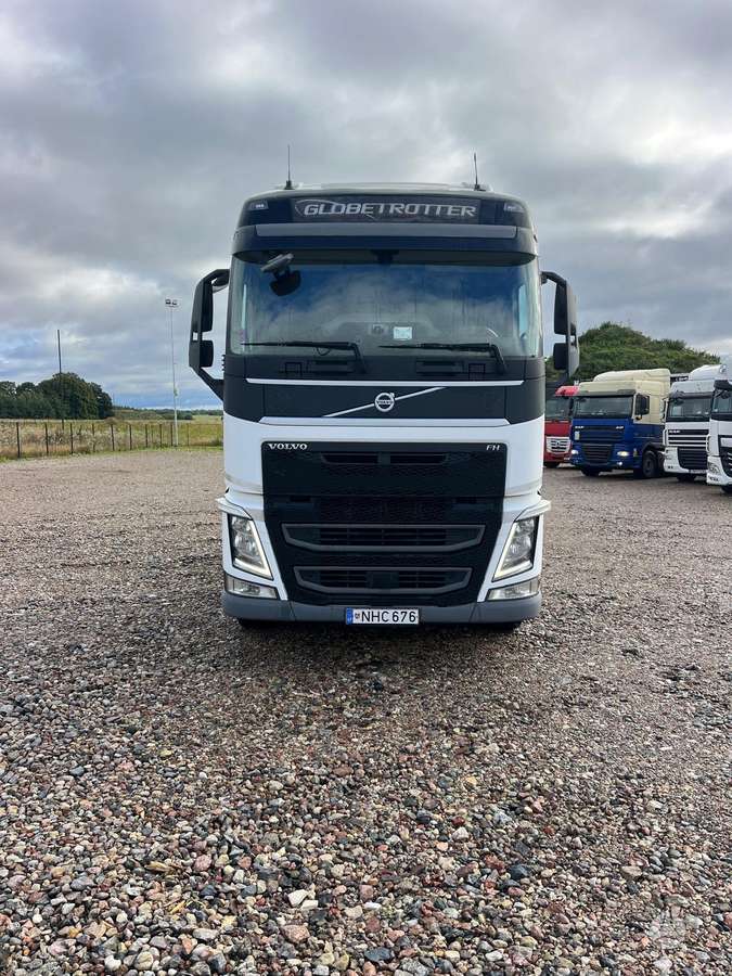 Volvo 500, 2 спальных места