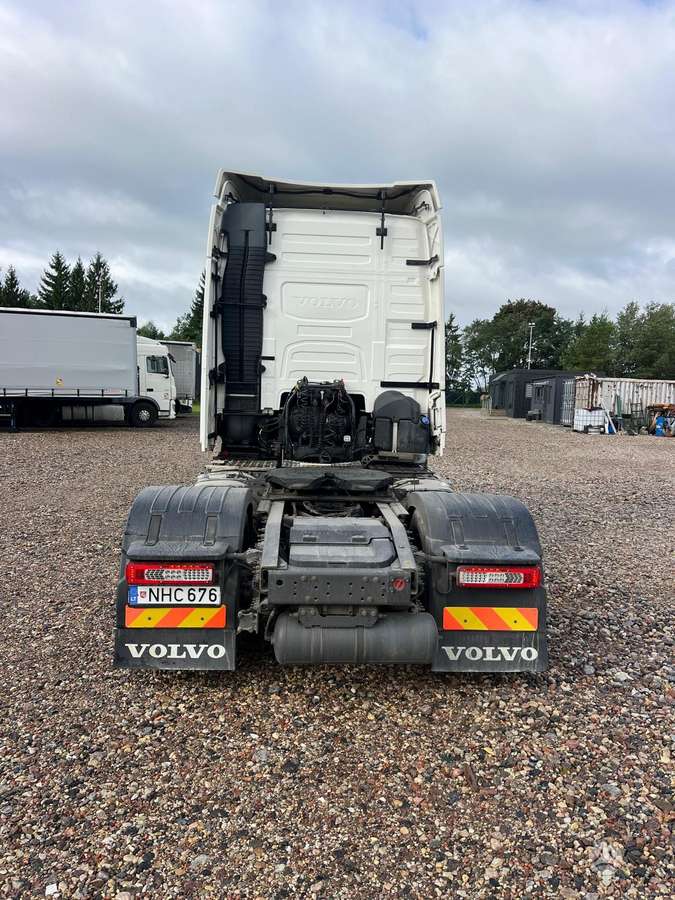 Volvo 500, 2 спальных места