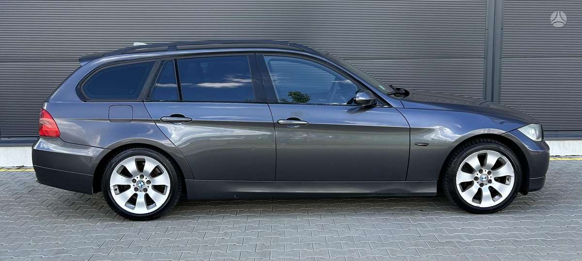 BMW 330, 3.0 l., Универсал