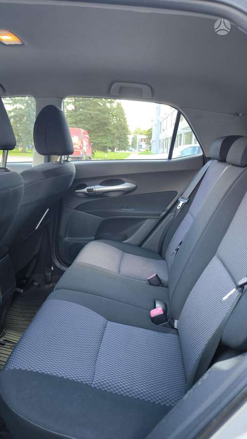 Toyota Auris - 11